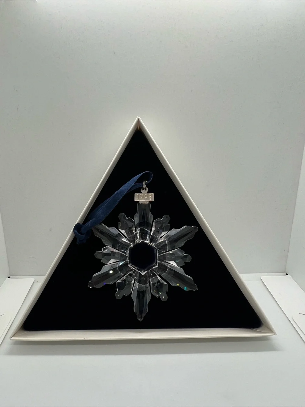 Swarovski Crystal 1998 Annual Snowflake Christmas Ornament with Box
